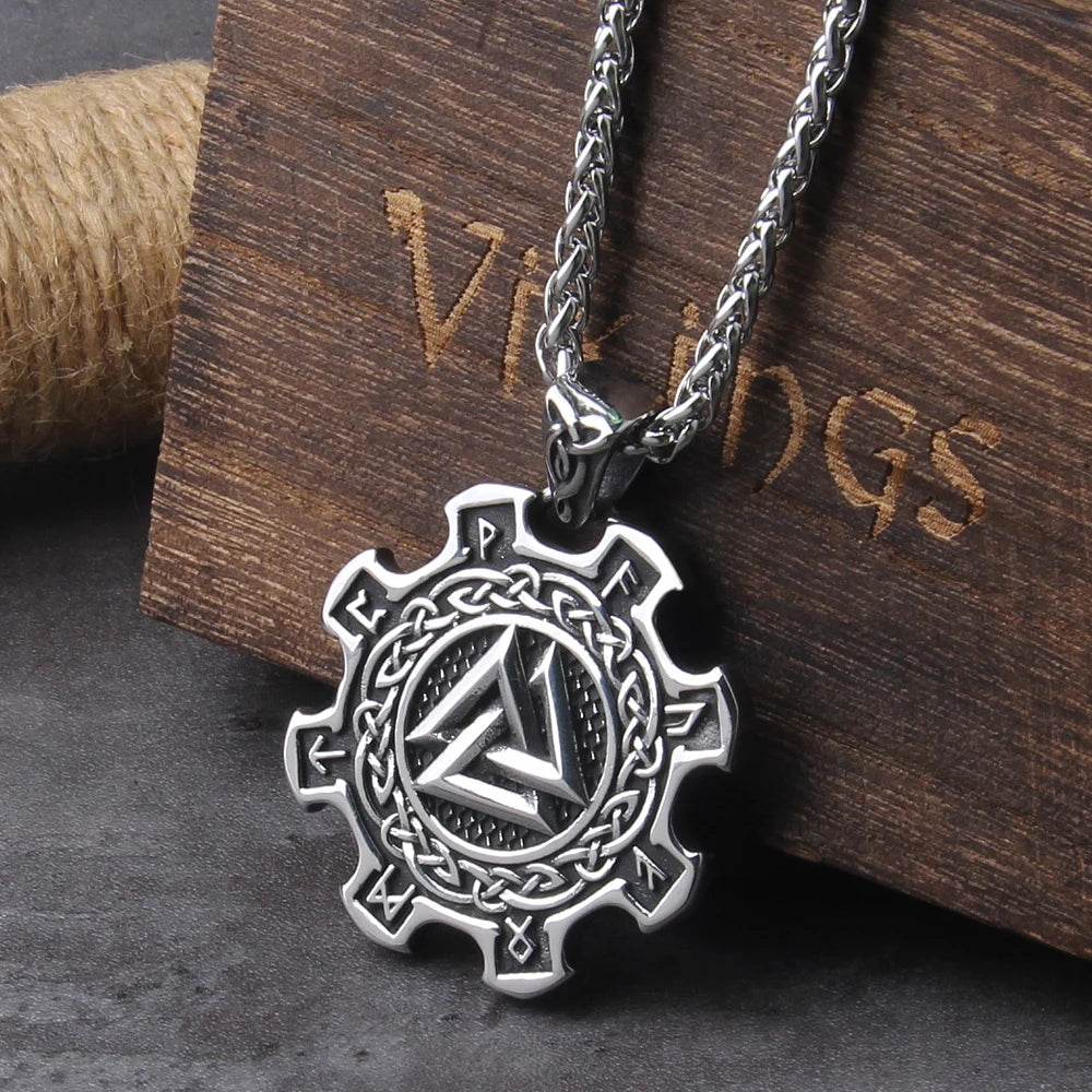 Stainless Steel Viking Necklace Men runes Pendants Odin valknut Necklaces Scandinavian Norse Jewelry Gift Punk gearwheel