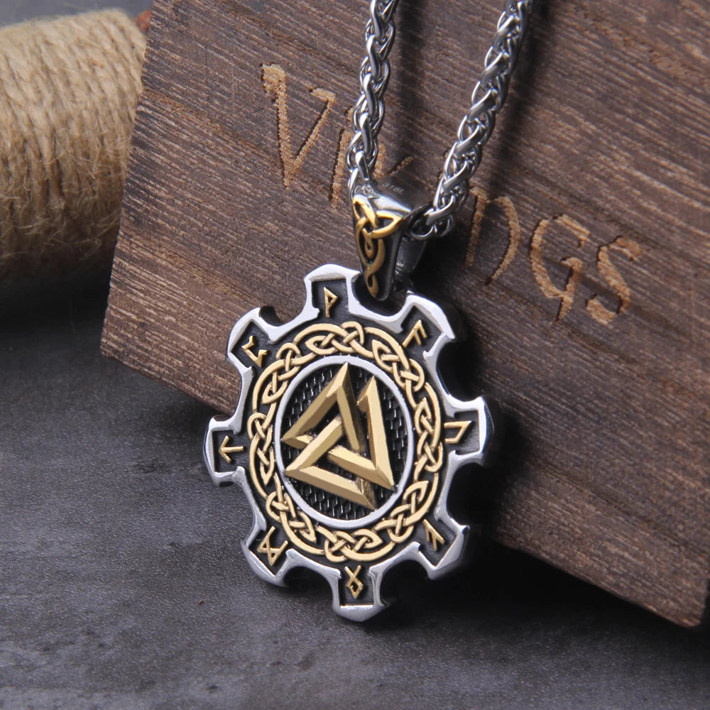 Stainless Steel Viking Necklace Men runes Pendants Odin valknut Necklaces Scandinavian Norse Jewelry Gift Punk gearwheel