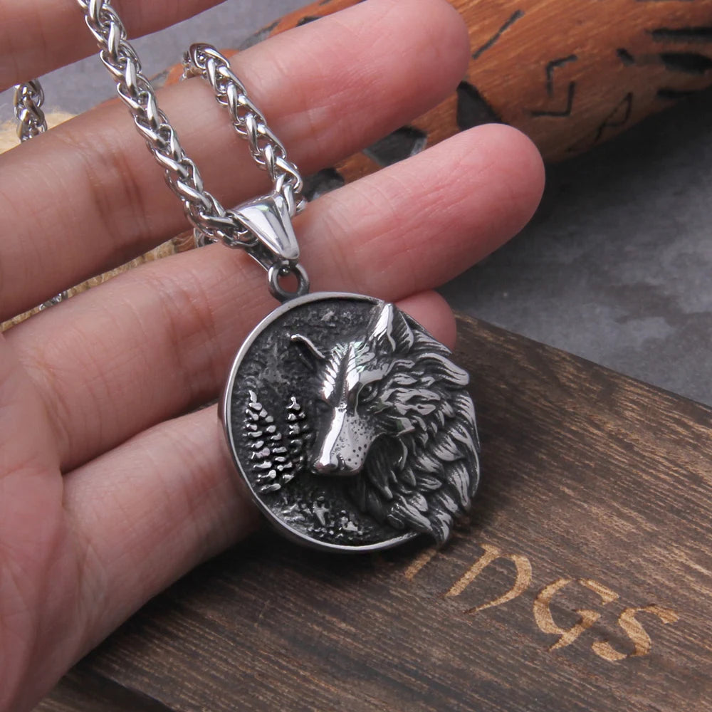 Never Fade Men stainless steel Wolf head and tree norse viking pendant necklace vikings wooden box as christmas gift