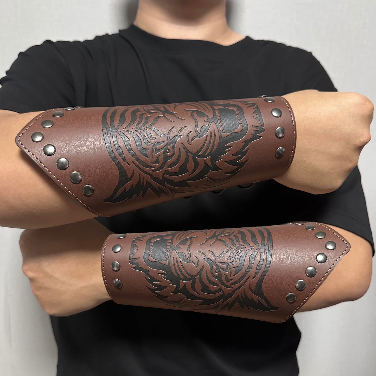 Leather Gauntlet Wristband Medieval Bracers Viking Wrist Guards Archery Guards Bracers Wide Arm Armor Cuff for Women Men 2PCS Knight Wrist Bracers